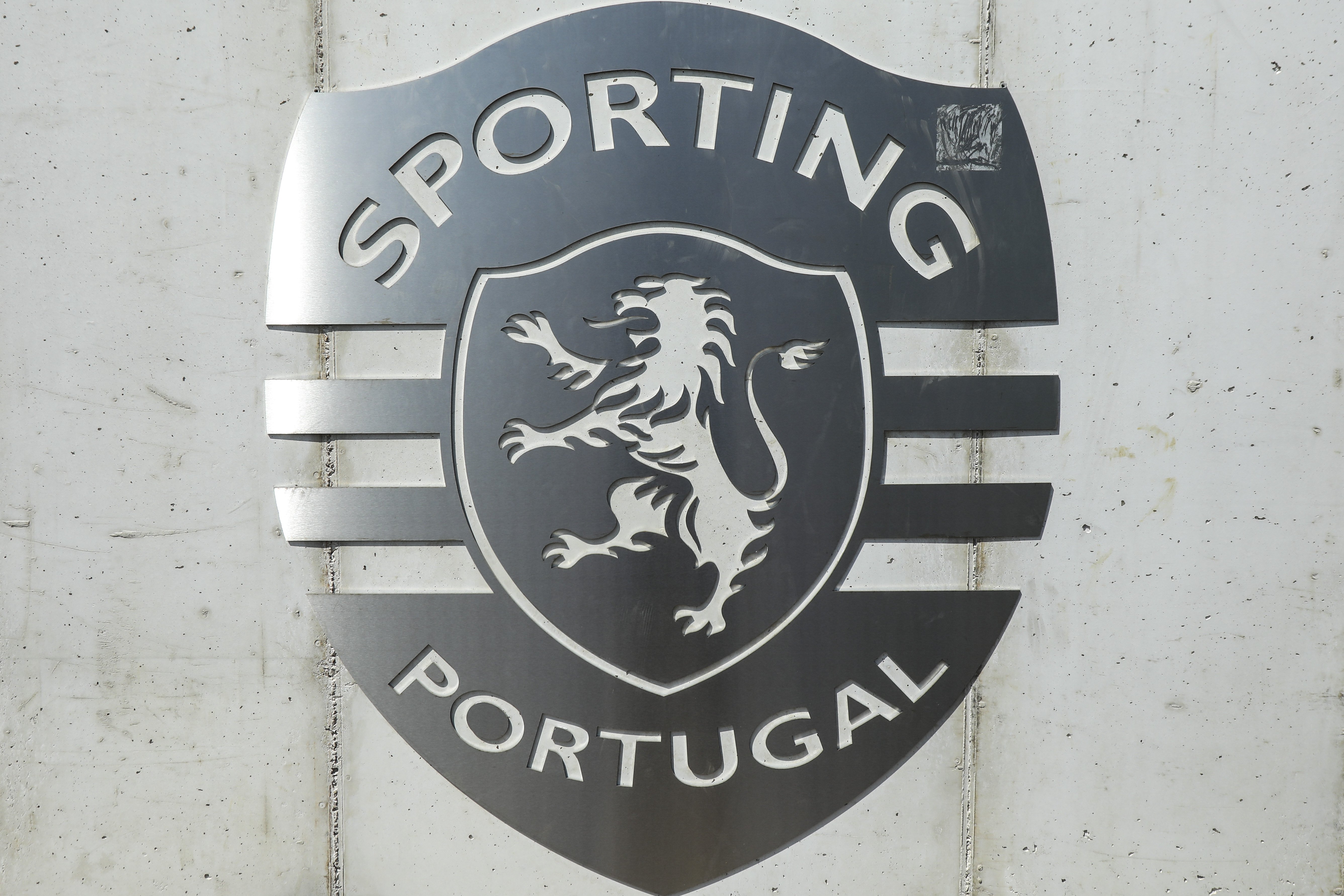 Sporting comunica à CMVM substituição de Bruno de Carvalho por Sousa Cintra