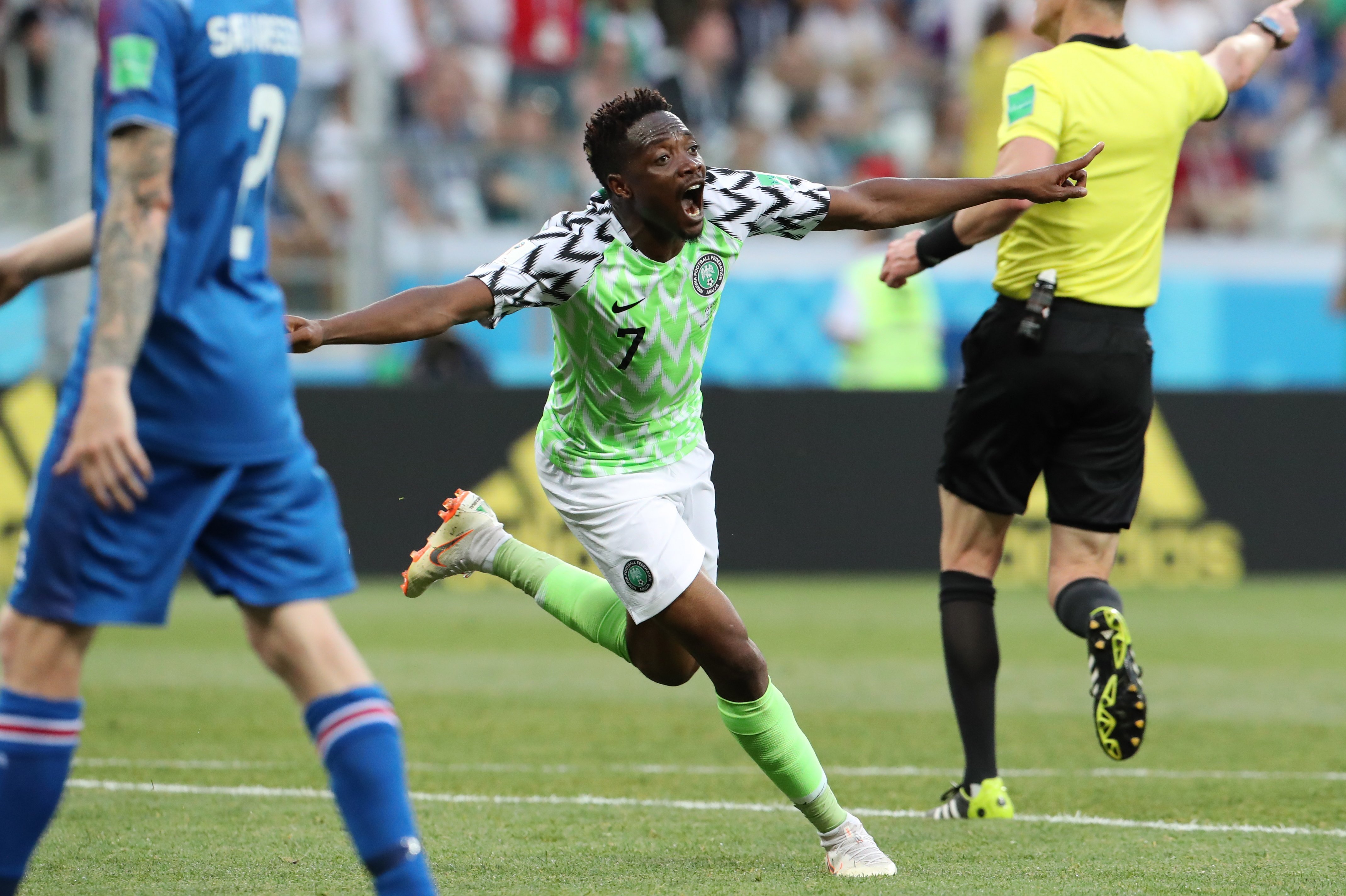Nigéria bate Islândia com &#8216;bis&#8217; de Musa e é segunda do Grupo D