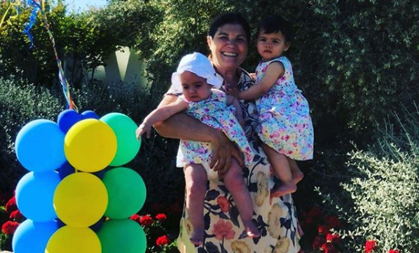 Dolores Aveiro partilha foto com os netos e o tamanho de Eva capta a atenção dos fãs