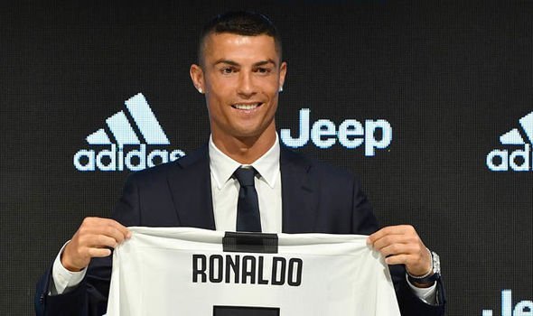 Revelações: “Ronaldo foi à procura do amor que talvez já não sentisse em Madrid&#8230;”