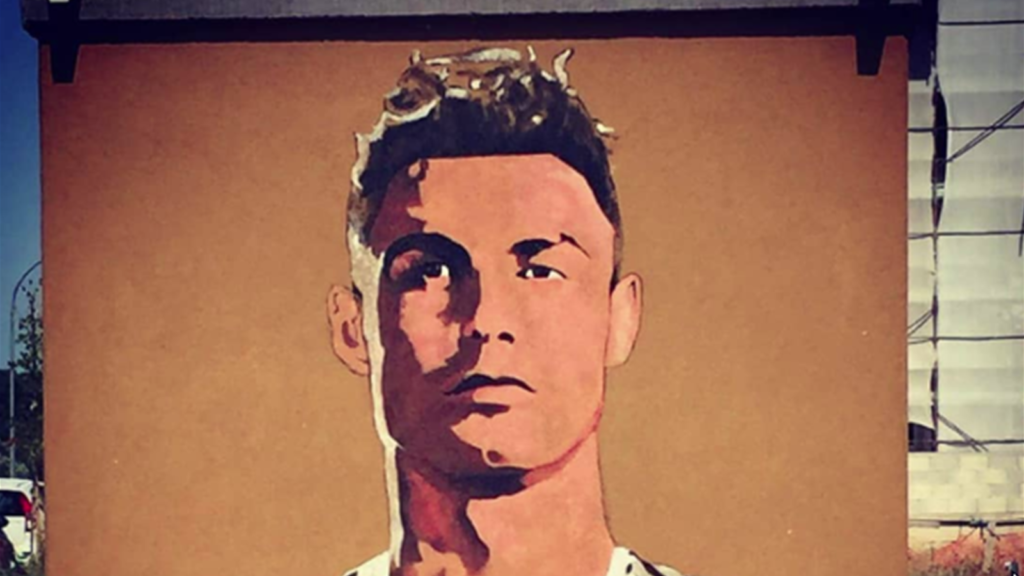 Homenagem: Cristiano Ronaldo já tem um mural pintado em Itália