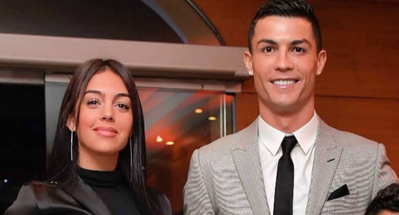 Cristiano Ronaldo &#8216;apanhado&#8217; a olhar para as curvas de Georgina Rodríguez