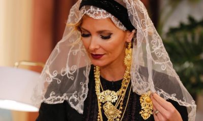 Cristina Ferreira vestiu-se de noiva de Viana e foi arrasada: &#8220;Sendo vianense doeu&#8221; &#8220;Quem não o sabe vestir, não invente&#8221;