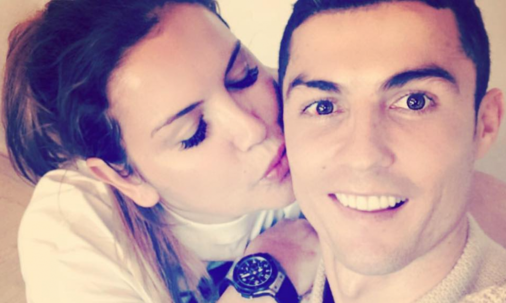 Em dia de jogo, Katia Aveiro deixa mensagem a Cristiano Ronaldo