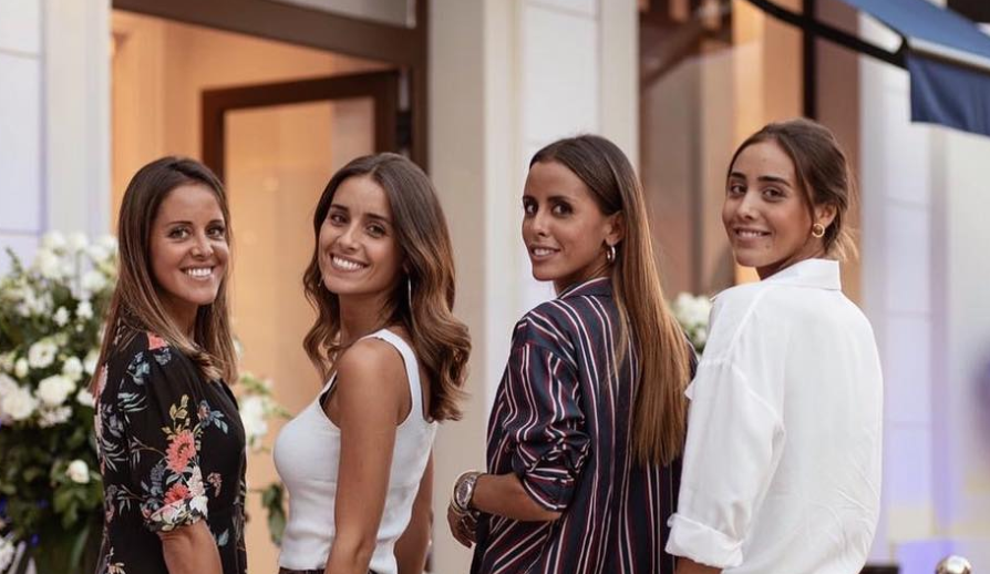 &#8220;Genética top&#8221;: Carolina Patrocínio posa em biquíni com as irmãs e deixa fãs impressionados