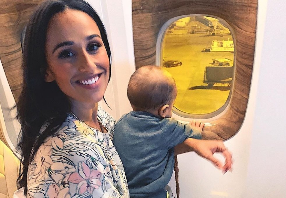 Video: Rita Pereira feliz na sua primeira viagem de avião em família