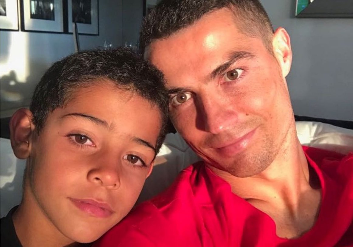Cristianinho Júnior faz 11 anos! Cristiano Ronaldo deixa mensagem: &#8220;Um orgulho para o papá&#8230;&#8221;