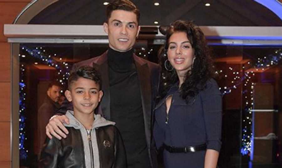 Pulseira de diamantes de Cristiano Ronaldo &#8220;dá que falar&#8221; nas redes sociais