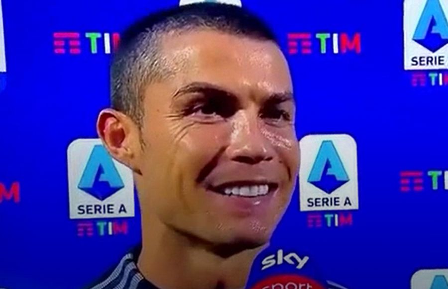 Após Covid, Cristiano Ronaldo marca dois e termina entrevista &#8220;à patrão&#8221;: &#8220;Cristiano is back&#8230;&#8221;