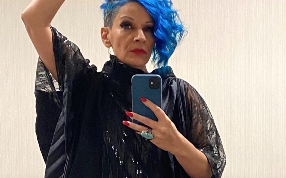 Adeus cabelo azul! Wanda Stuart muda de visual: &#8220;Ao fim de quase 30 anos&#8230;&#8221;