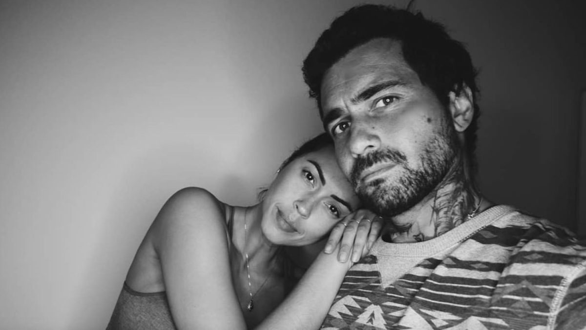 Débora Monteiro declara-se ao namorado com foto apaixonada: &#8220;O meu parceiro de vida&#8230;&#8221;
