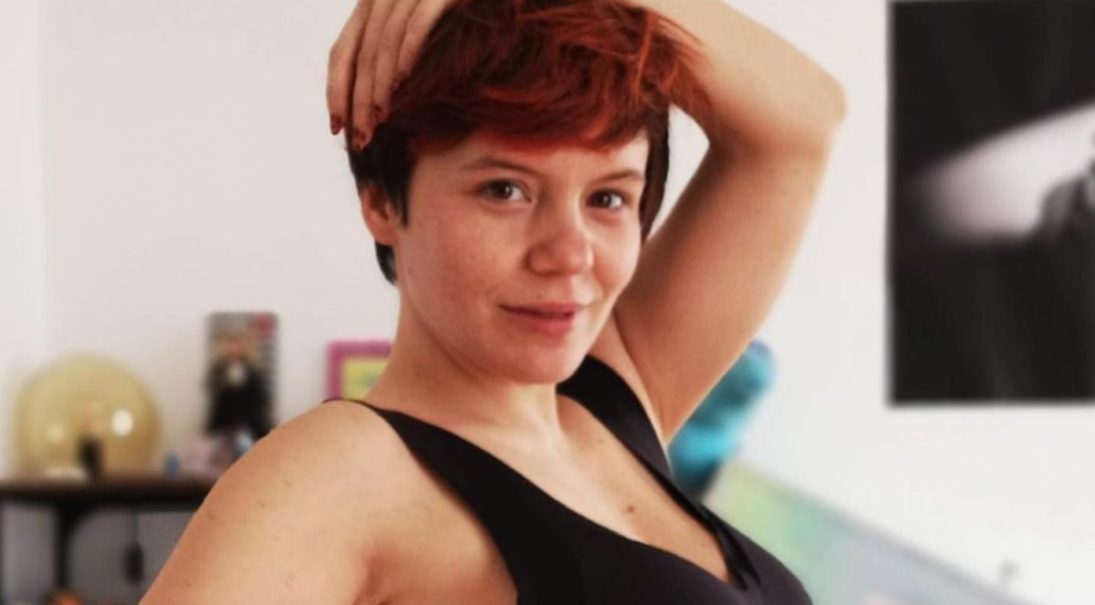 Grávida, Cecília Henriques posa sem roupa: &#8220;Semi-nude&#8230;na minha casa de banho com bolor&#8221;