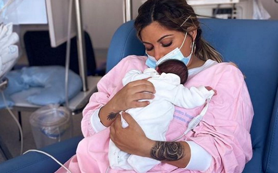 Bebé de Joana Longoria continua internado no hospital: &#8220;Têm sido dias loucos&#8230;&#8221;