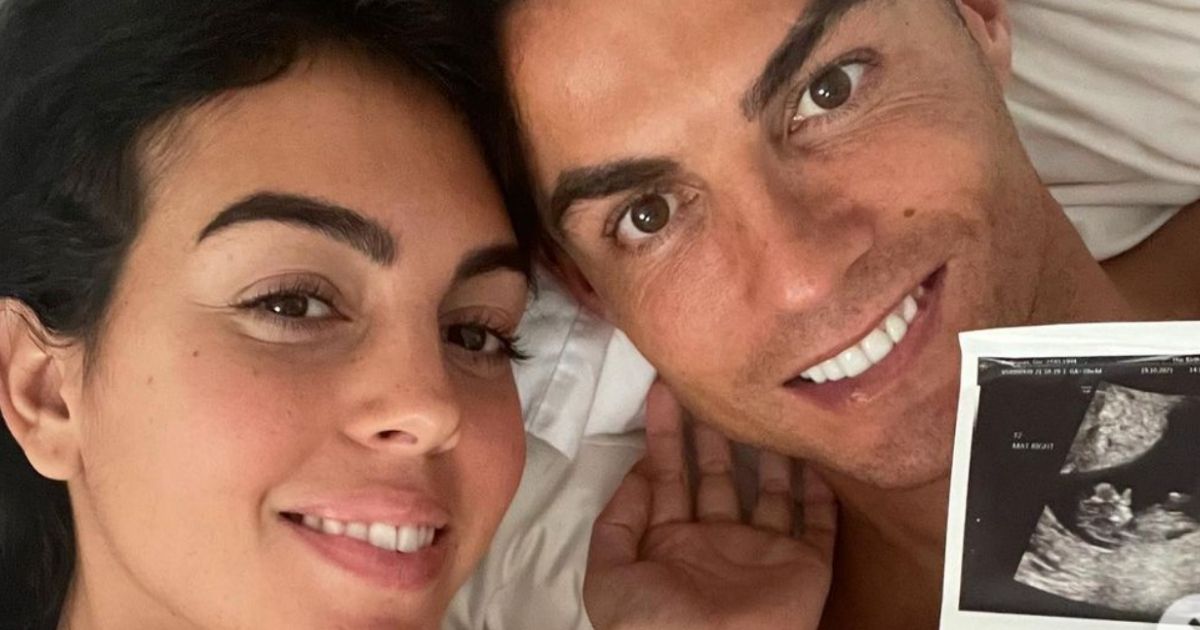 São gémeos! Georgina Rodríguez e Cristiano Ronaldo anunciam gravidez. Veja a foto