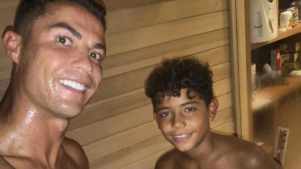 Com apenas 11 anos, filho de Ronaldo impressiona com corpo &#8216;tonificado&#8217;: &#8220;Presente e futuro&#8230;&#8221;
