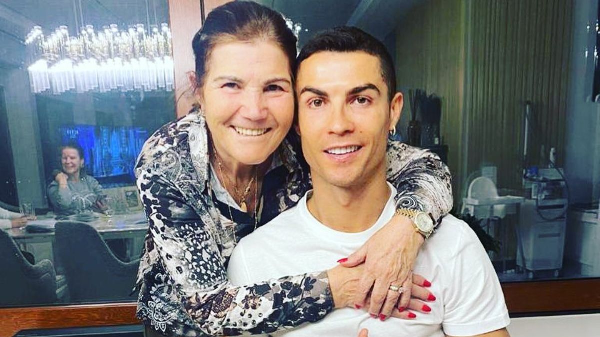 Após polémicas, Dolores Aveiro deixa (bonita) mensagem a Cristiano Ronaldo