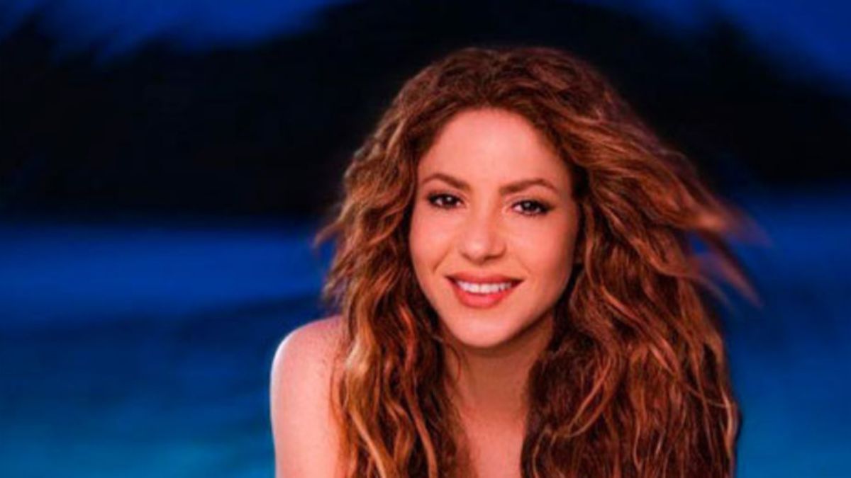 Novamente apaixonada? Shakira é &#8216;apanhada&#8217; com jovem e levanta rumores: &#8220;Loiro, muito bonito&#8230;&#8221;