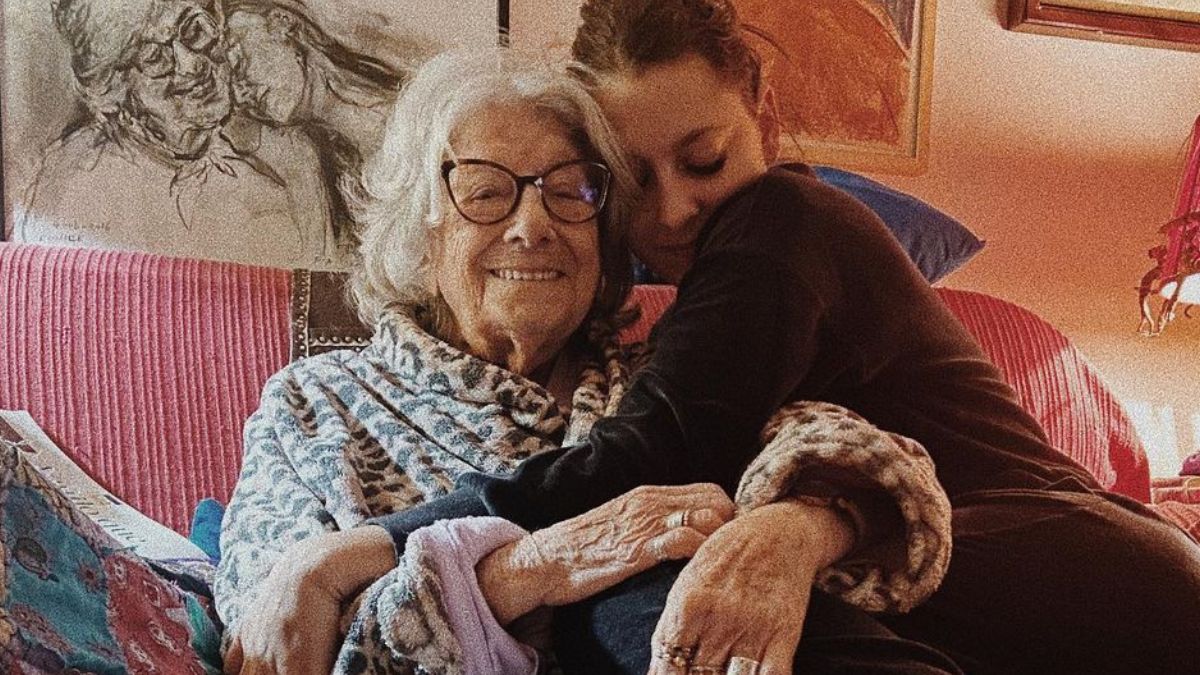 Neta de Eunice Muñoz revela bonita foto com a avó em dia especial: &#8220;A última que tirámos juntos&#8230;&#8221;