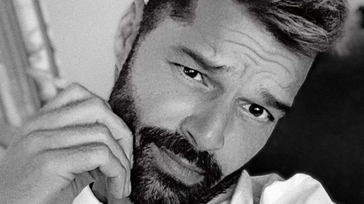 Após vencer caso em tribunal, Ricky Martin &#8216;quebra o silêncio&#8217; sobre as acusações de assédio: &#8220;Tem sido muito doloroso&#8230;&#8221;