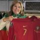 Dolores Aveiro mostra-se a celebrar vitória da seleção com a &#8220;melhor francesinha&#8221;