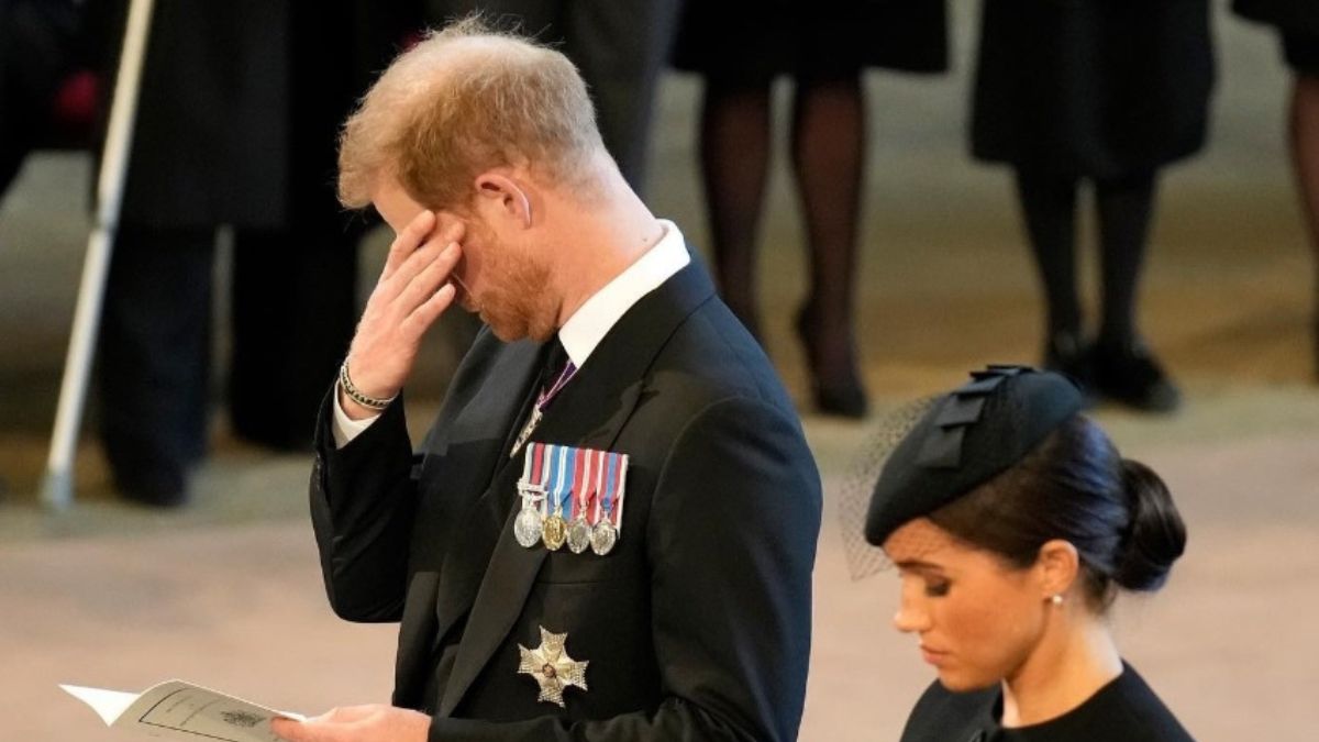 Príncipe Harry vai às lágrimas durante celebração. Imagem torna-se viral nas redes sociais