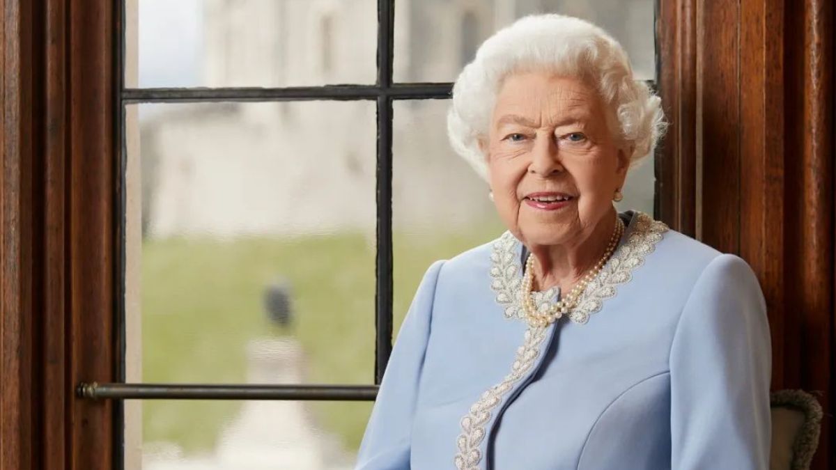 Revelação! Primeira imagem do túmulo da rainha Isabel II em Windsor &#8220;corre&#8221; redes sociais
