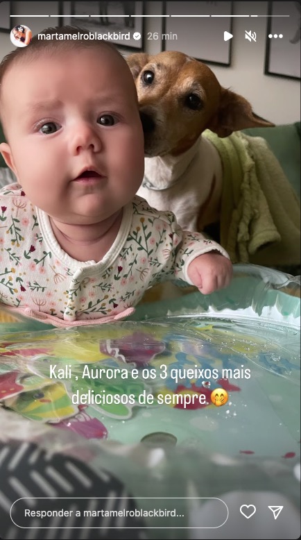 Marta Melro revela (nova) foto da bebé Aurora e destaca: &#8220;Os 3 queixos mais deliciosos de sempre&#8221;