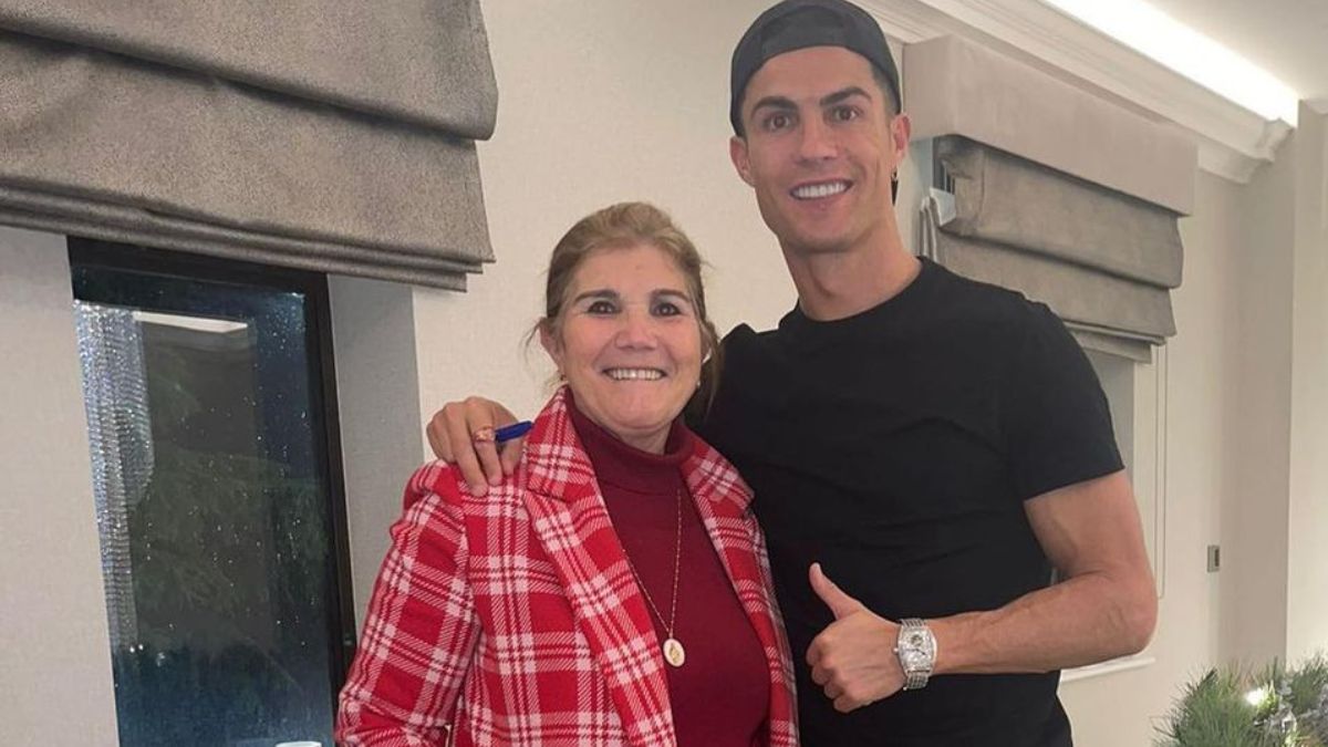 Amor! Dolores Aveiro partilha (nova) foto com Cristiano Ronaldo e recebe carinho: &#8220;Quadro lindo&#8221;