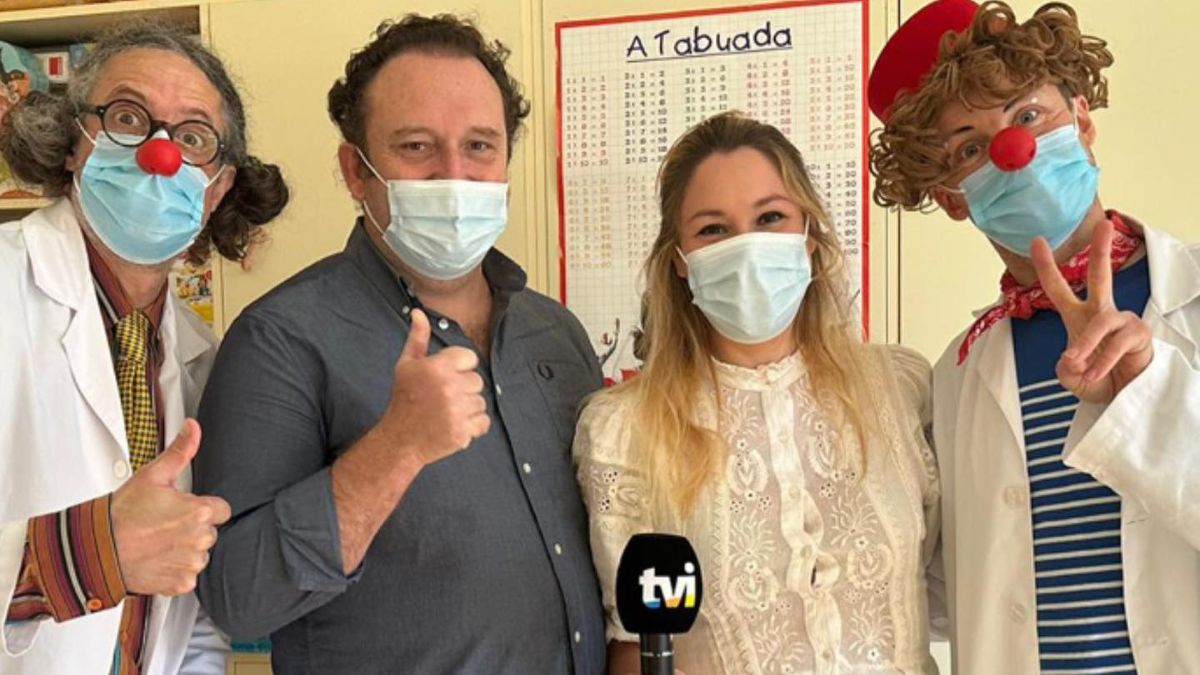 Joana Madeira visita crianças no hospital e admite: &#8220;Das entrevistas mais difíceis e bonitas que já fiz&#8230;&#8221;