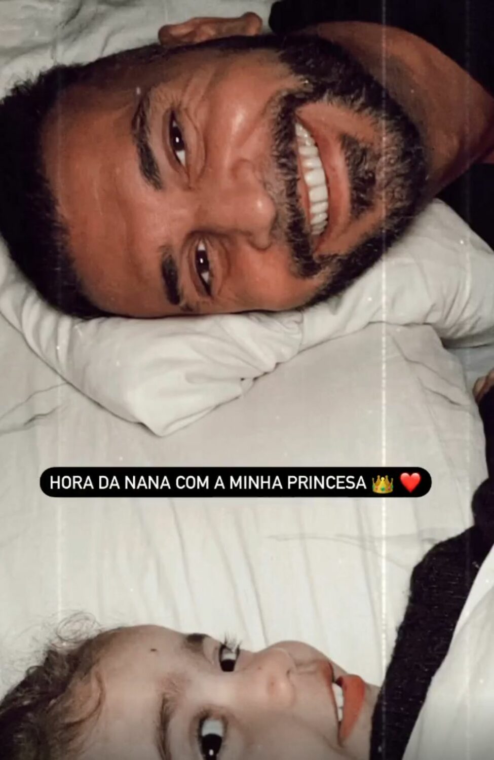 Oh que amor! Bruno Savate encanta em nova foto com a filha na &#8220;hora de dormir&#8221;