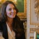 Combinação infalível! Kate Middleton surge com clássico visual executivo