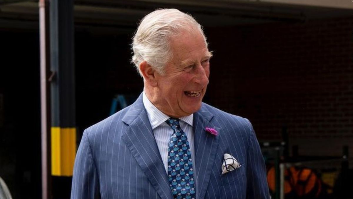 A decisão do rei Carlos III que poderá ‘desagradar’ a família e os funcionários do Palácio