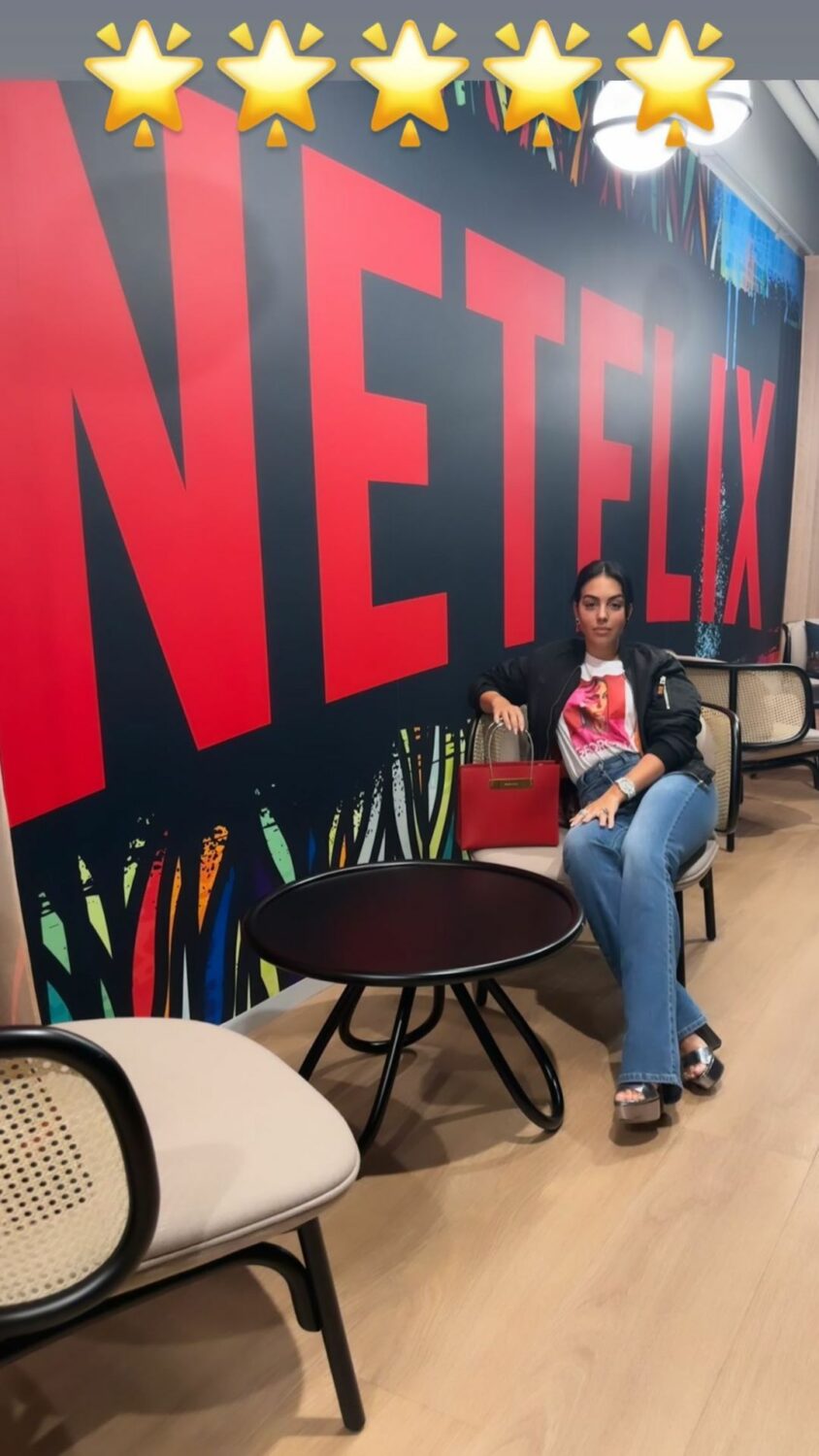 No dia da grande estreia, Georgina Rodríguez mostra-se nos estúdios da Netflix: &#8220;Família&#8221;