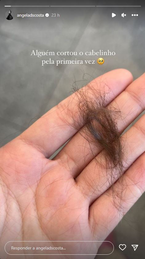Mãe babada! Angie Costa revela novo marco no crescimento do filho: &#8220;Cortou o cabelinho pela primeira vez&#8230;&#8221;