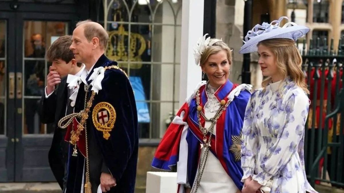 Neta da rainha Isabel II surpreende com estilo maduro e sofisticado: &#8220;O melhor look de sempre&#8221;