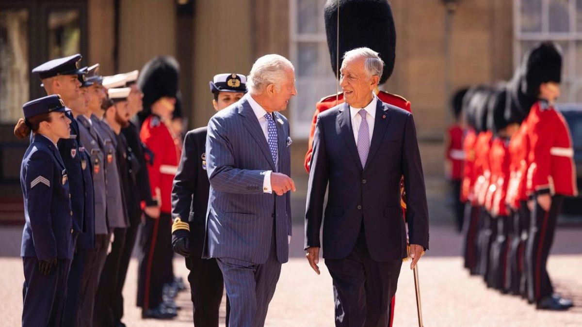 Rei Carlos III recebe Marcelo Rebelo de Sousa para cerimónia de grande simbolismo