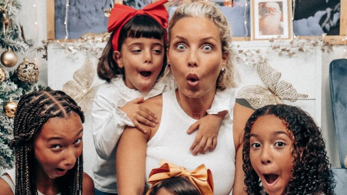 Que crescidas! Luciana Abreu revela fotos (amorosas) &#8220;de Natal&#8221; com as filhas: &#8220;Família perfeita&#8230;&#8221;